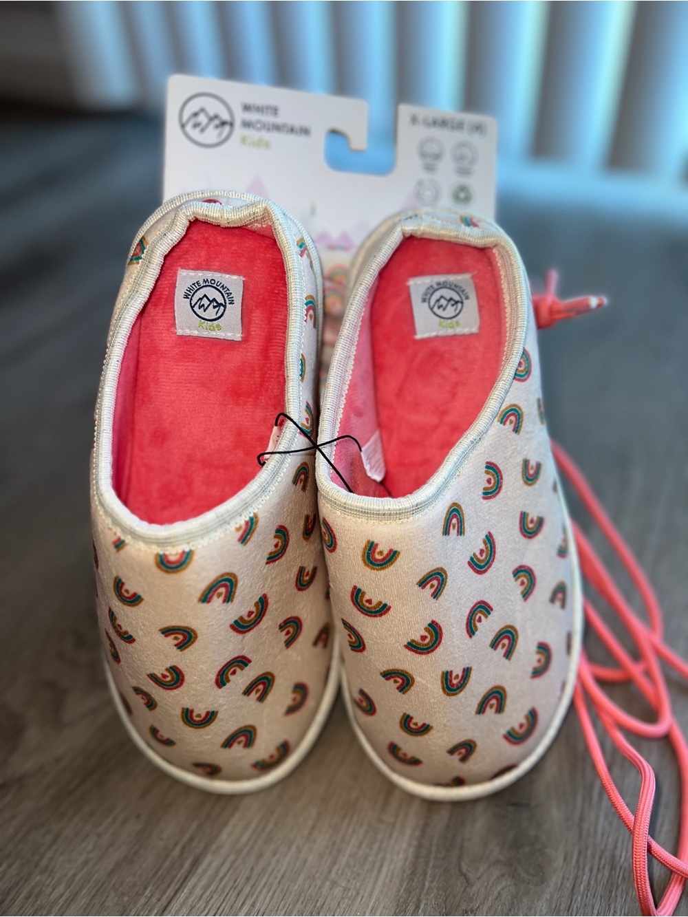 White Mountain Kids Girls Rainbow Clog Style Slippers & Cinch Bag Size XL 4 New